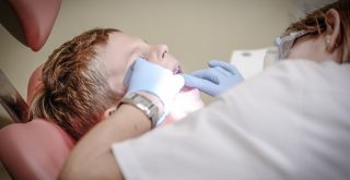 Quel est le salaire moyen d'un dentiste en France ?